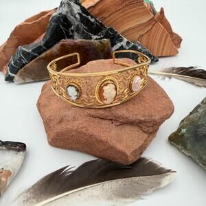 Van Dell 12k Gold Filled Carved Cameo Filigree Cuff Bangle Bracelet